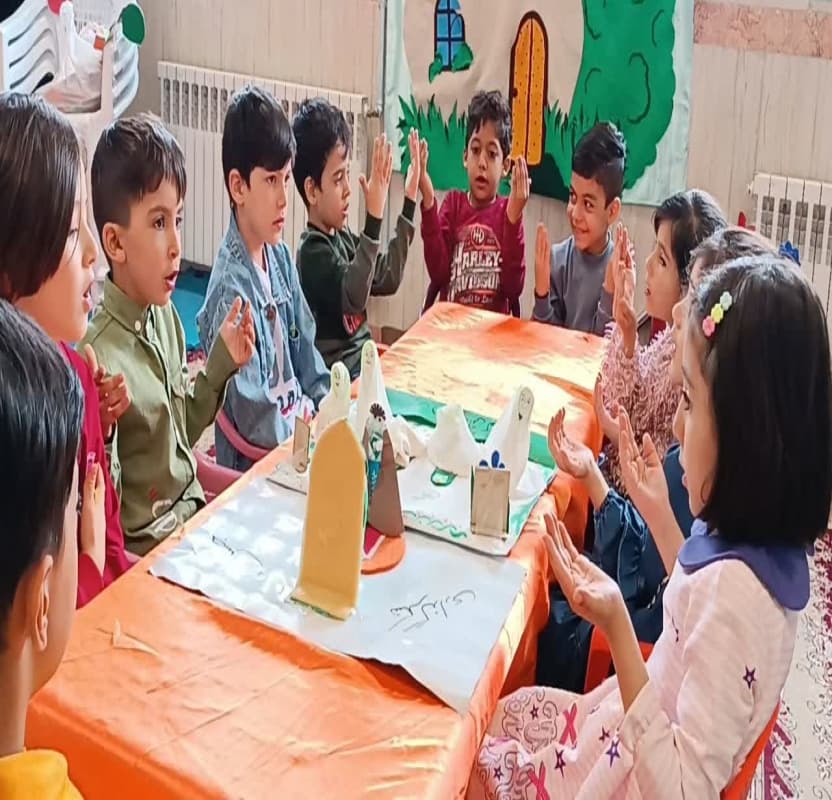 مراسم شکرگذاری در قالب آموزش نماز