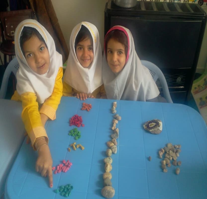 کاربرد خاک و سنگ در زمین